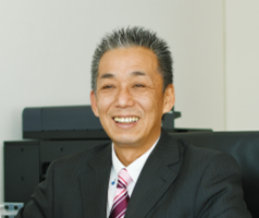 山本タケル