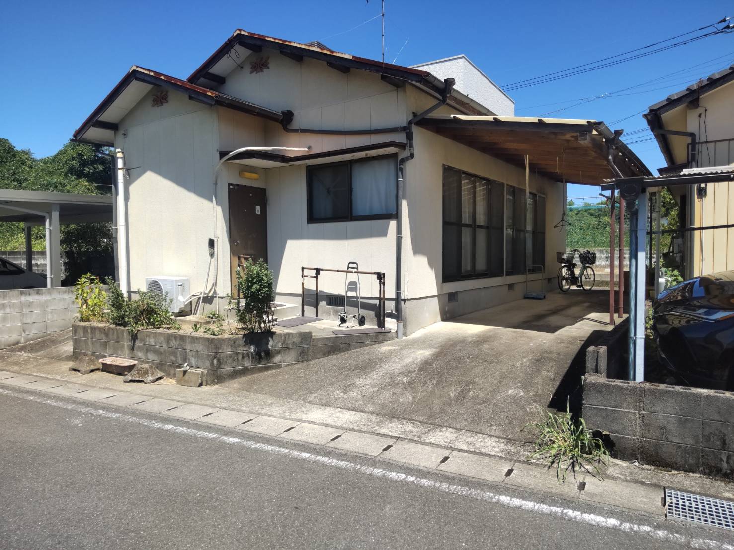 玉名市岱明町西照寺　にてオーナーチェンジ戸建をお預かりしました。